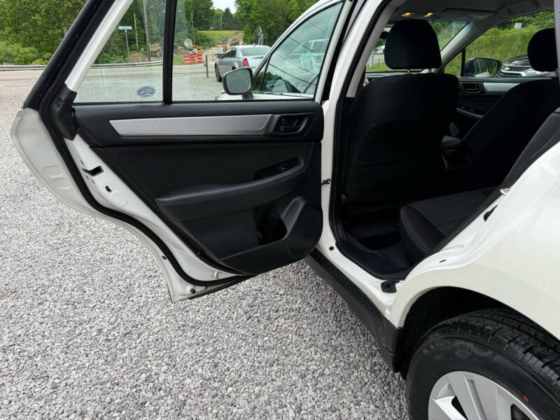 2018 Subaru Outback 2.5i