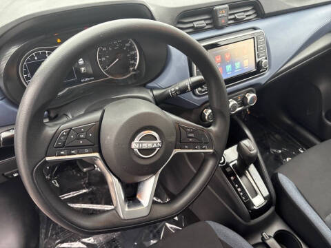 2023 Nissan Versa SV