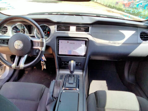 2014 Ford Mustang V6