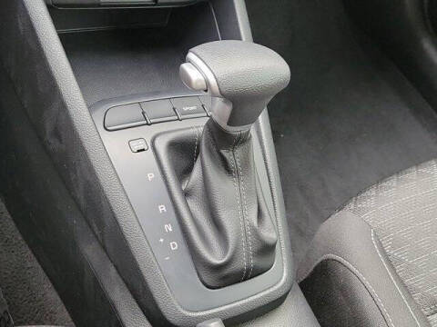 2023 Kia Rio 5-Door S