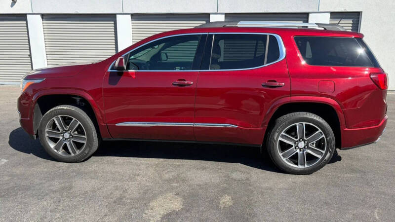 2017 GMC Acadia Denali