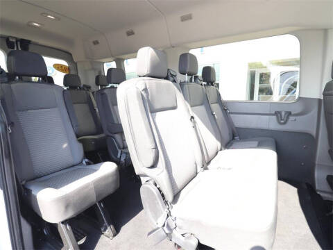 2023 Ford Transit 350 XLT