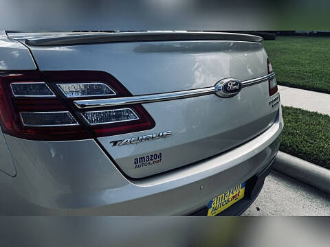 2018 Ford Taurus Limited