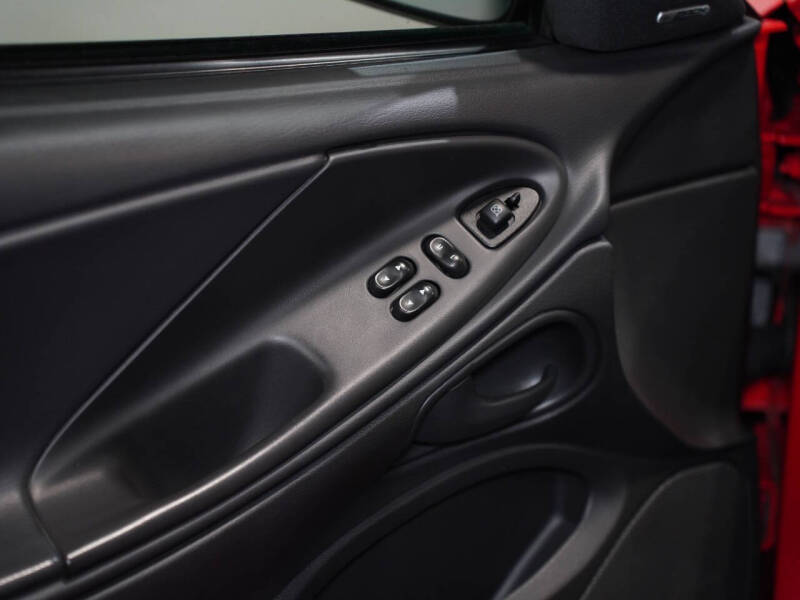 2001 Ford Mustang SVT Cobra