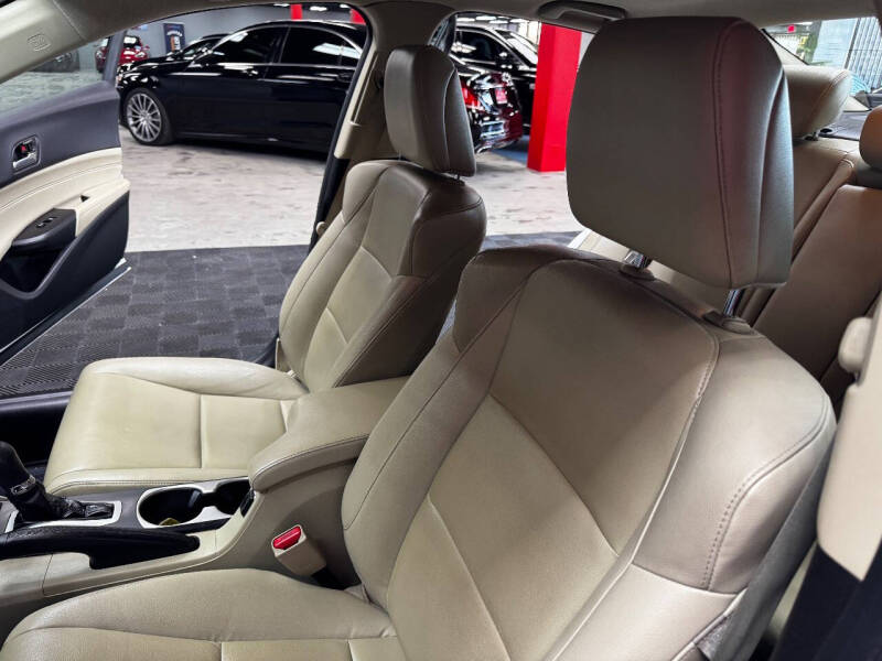 2018 Acura ILX w/Special Edition