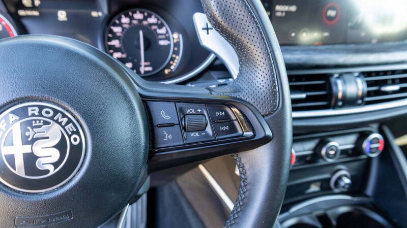 2022 Alfa Romeo Stelvio Sprint