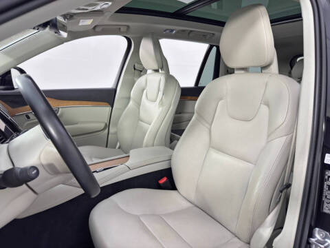 2021 Volvo XC90 Recharge T8 Inscription Expression 7P