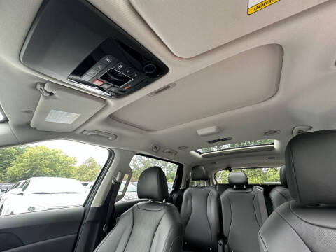 2026 Kia Carnival SX