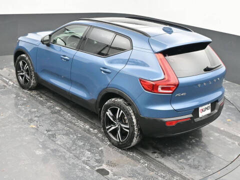 2024 Volvo XC40