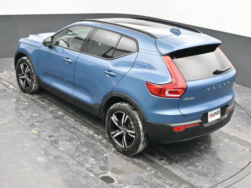 2024 Volvo XC40