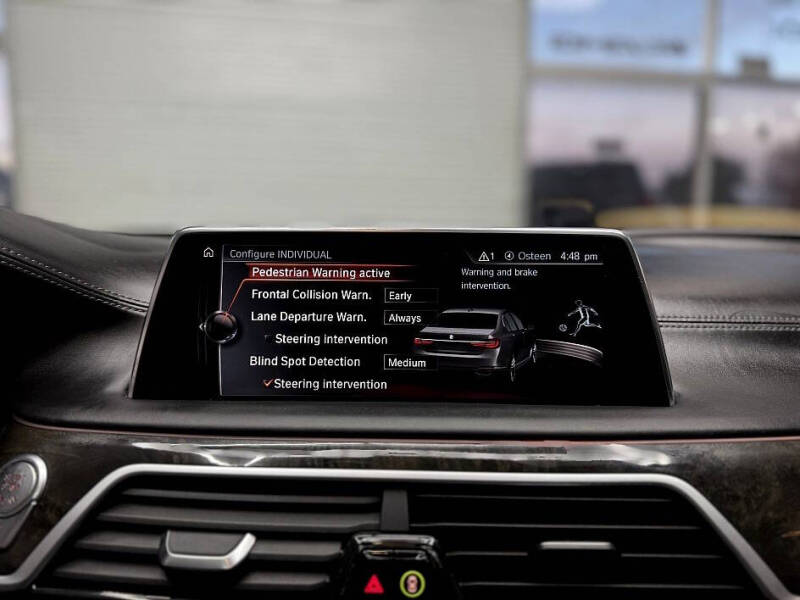 2017 BMW 7 Series 750i