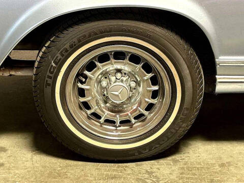 1970 Mercedes-Benz 280-Class