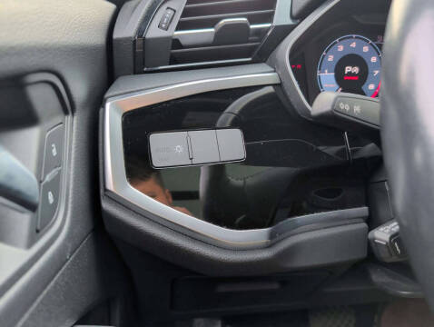 2019 Audi Q3 quattro Premium 45 TFSI