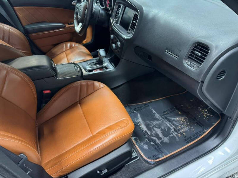 2016 Dodge Charger SRT Hellcat