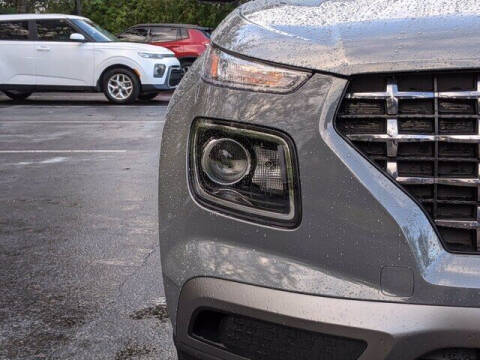 2020 Hyundai Venue SEL