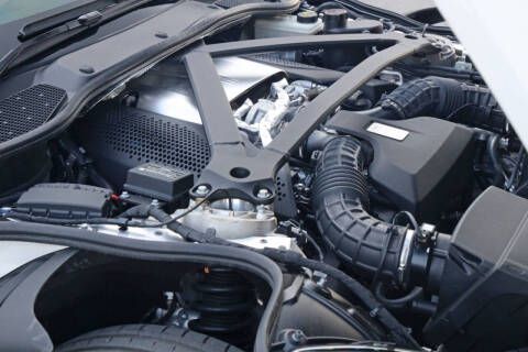 2022 Aston Martin DB11 V8