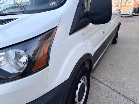 2019 Ford Transit 250