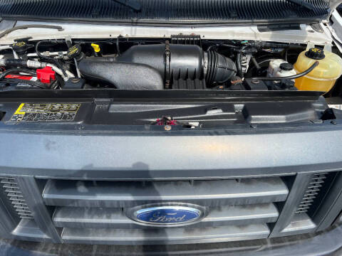 2014 Ford E-Series E-150
