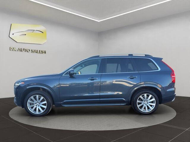 2018 Volvo XC90 T6 Momentum