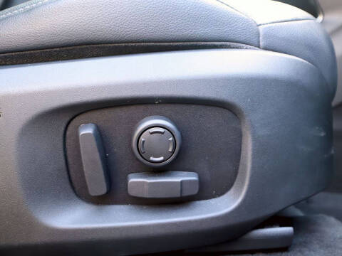 2017 Land Rover Range Rover Evoque SE Premium