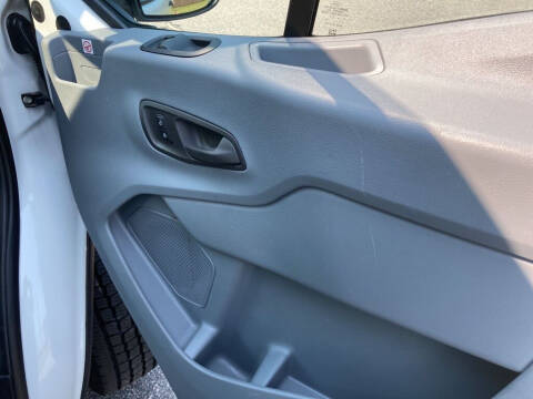 2019 Ford Transit