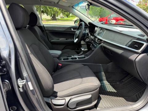 2020 Kia Optima LX