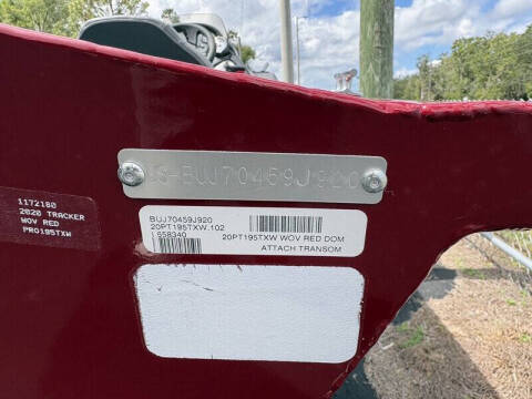 2020 Tracker Pro195TXW