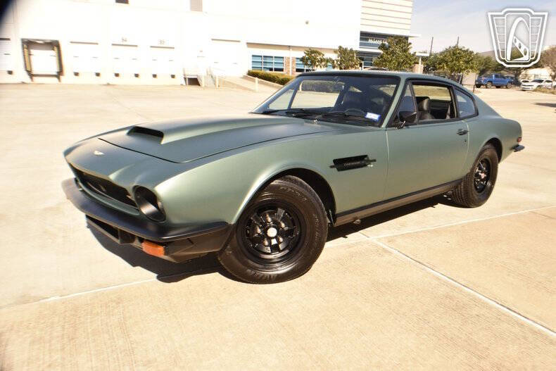 1976 Aston Martin V8 Vantage