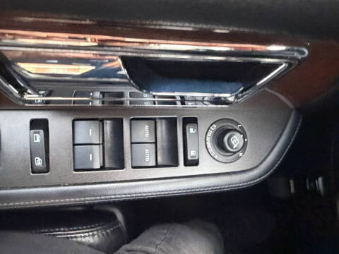 2016 Lincoln Navigator Select