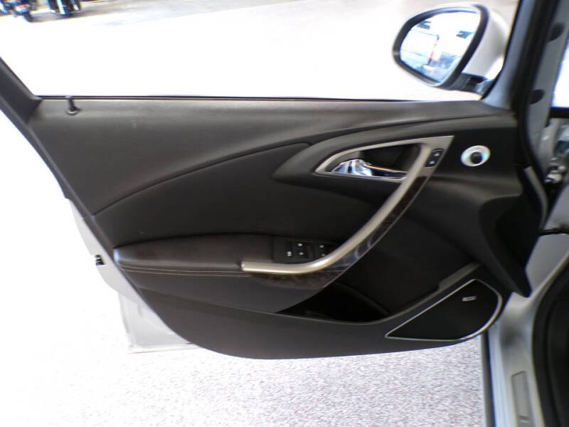 2014 Buick Verano Leather Group