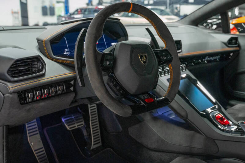 2020 Lamborghini Huracan EVO