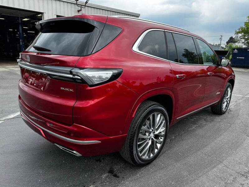 2025 Buick Enclave Avenir