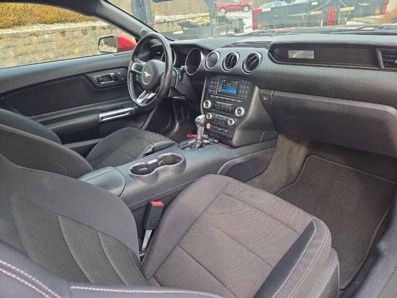 2015 Ford Mustang V6