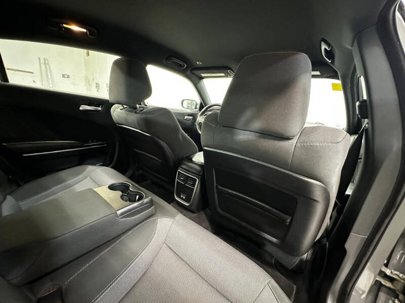 2018 Dodge Charger SXT Plus