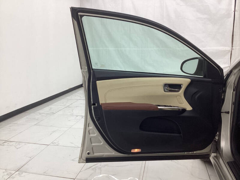 2013 Toyota Avalon XLE Touring