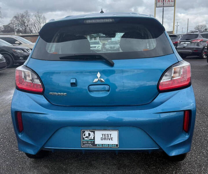2024 Mitsubishi Mirage ES