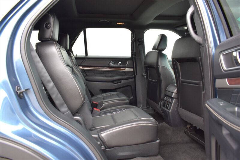 2018 Ford Explorer Platinum