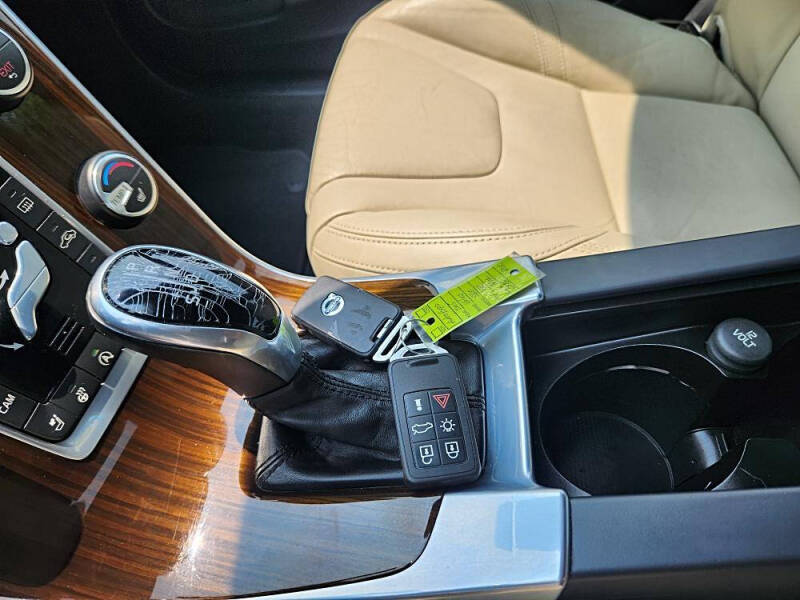 2015 Volvo S60 T6 Drive-E Premier Plus