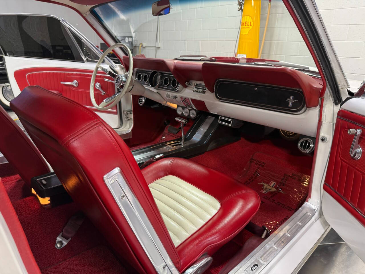 1966 Ford Mustang 84