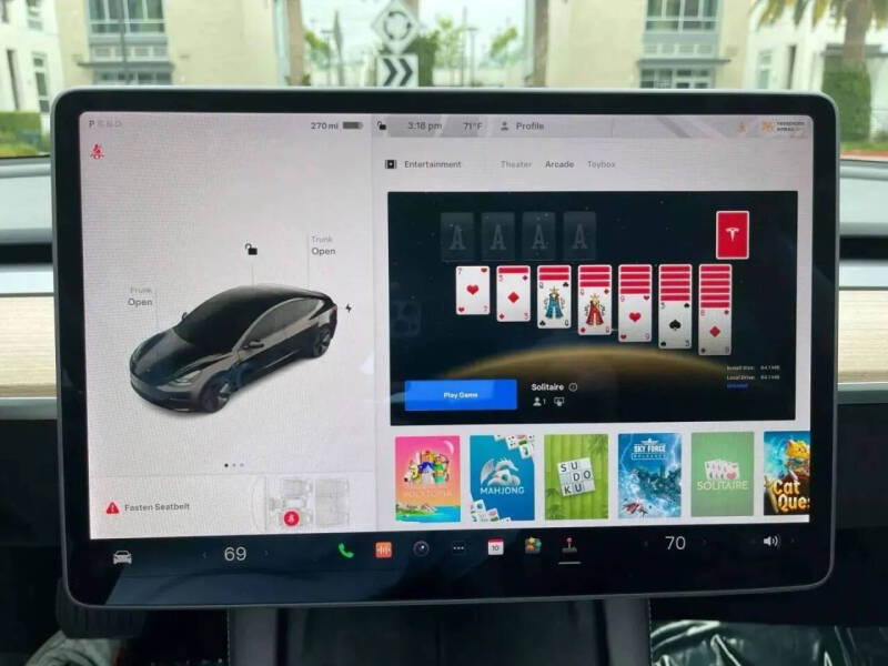 2023 Tesla Model 3
