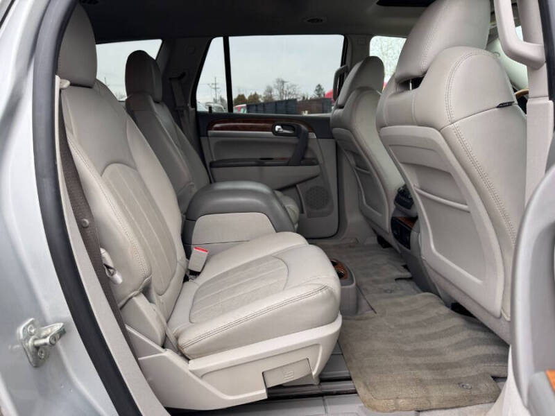 2011 Buick Enclave CXL-2