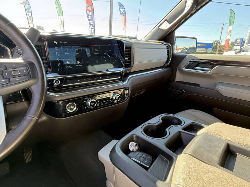 2024 GMC Sierra 1500 SLE