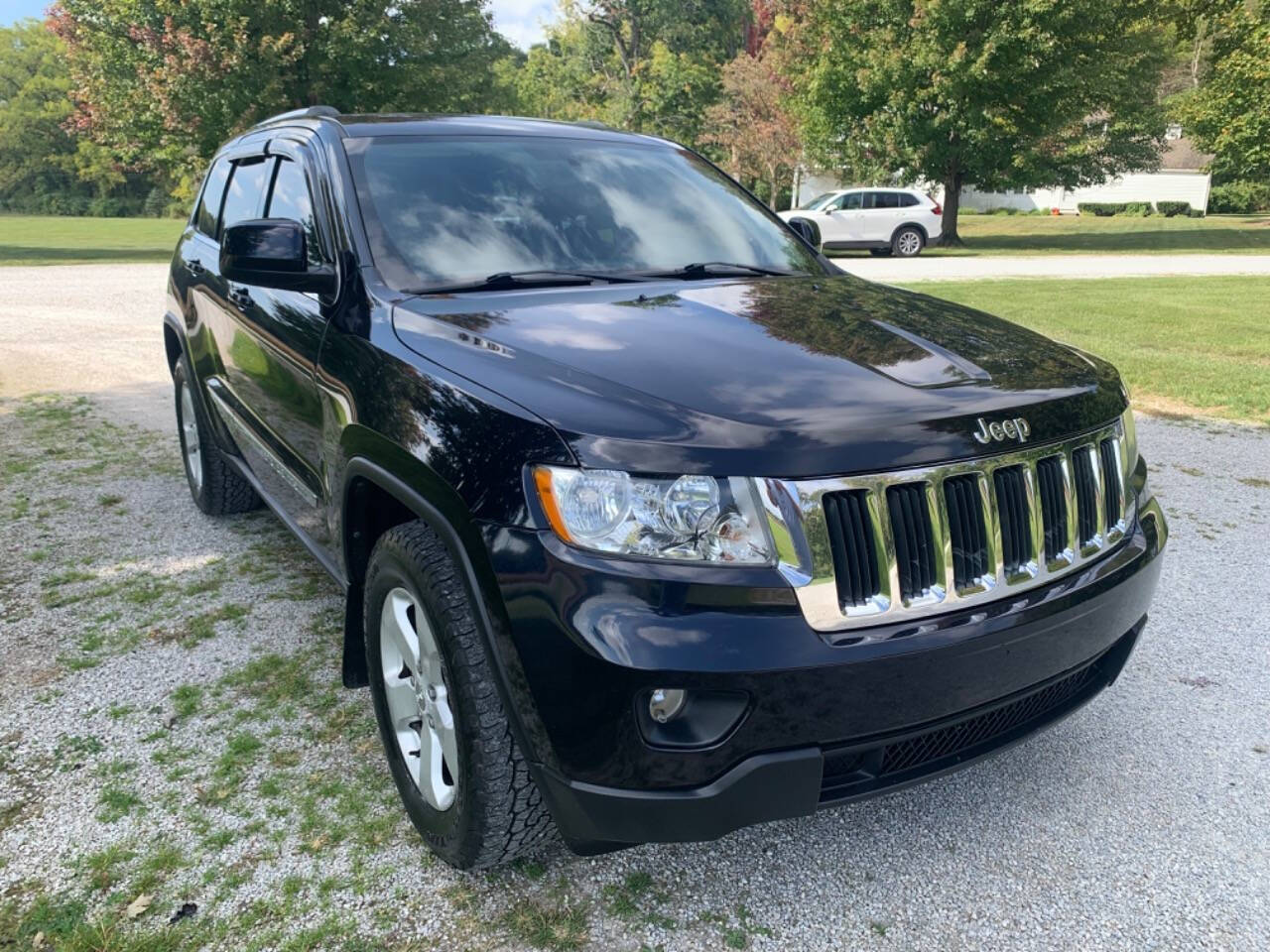 2011 Jeep Grand Cherokee for sale at Car Connection in Painesville, OH