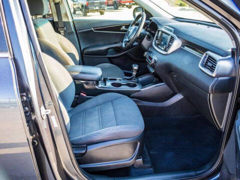 2020 Kia Sorento S V6