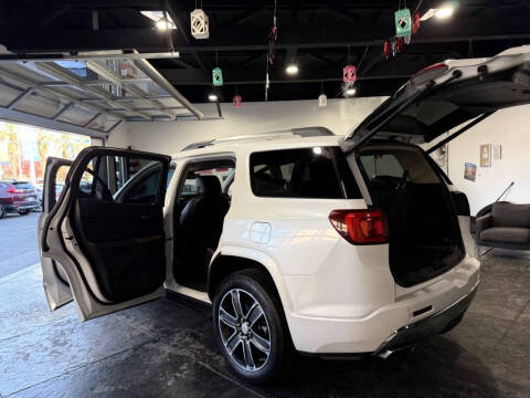 2018 GMC Acadia Denali