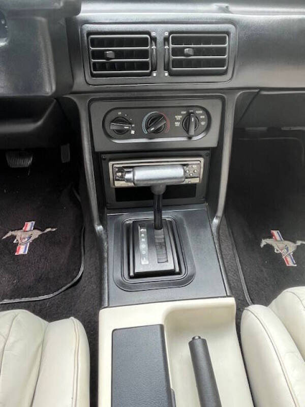 1993 Ford Mustang LX 5.0