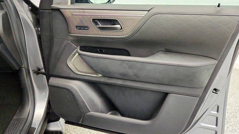 2025 Infiniti QX80 Autograph