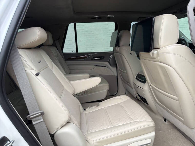 2022 Cadillac Escalade Premium Luxury Platinum