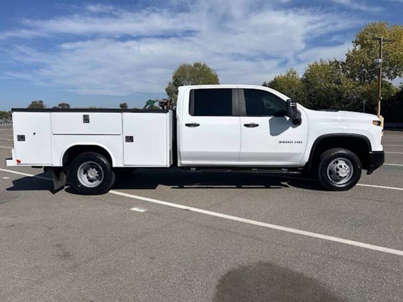 2024 Chevrolet Silverado 3500HD Work Truck