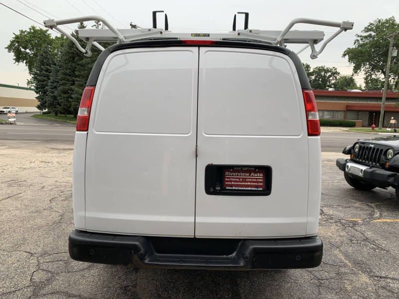 2017 Chevrolet Express 2500